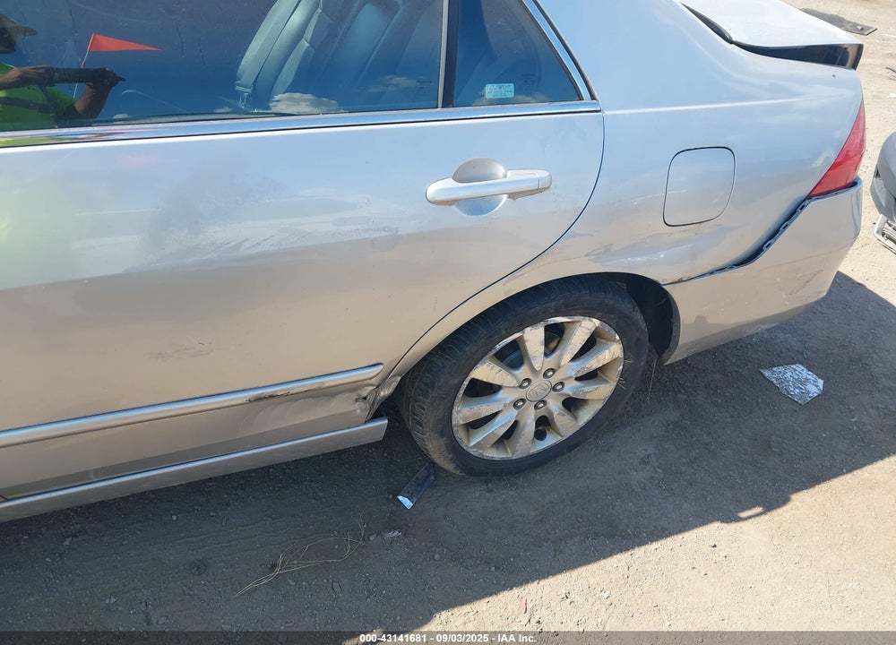 2006 HONDA ACCORD SDN EX-L V6 VIN: 1HGCM66546A009683