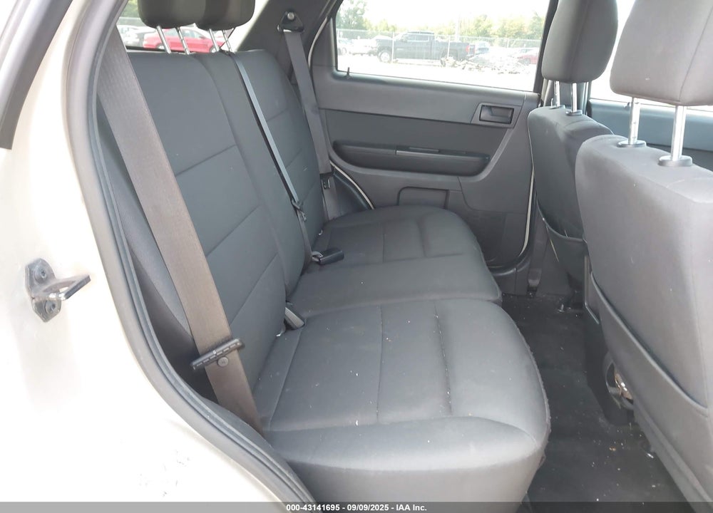 2011 FORD ESCAPE VIN: 1FMCU9D7XBKB92611