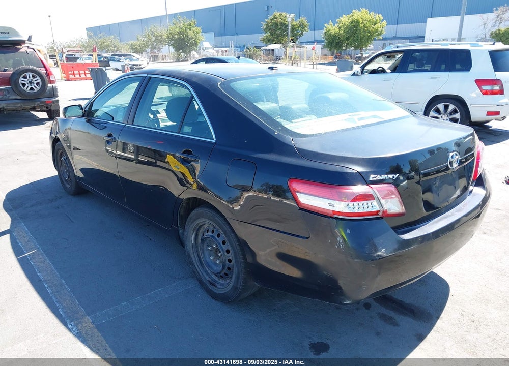 2011 TOYOTA CAMRY LE VIN: 4T1BF3EKXBU743629