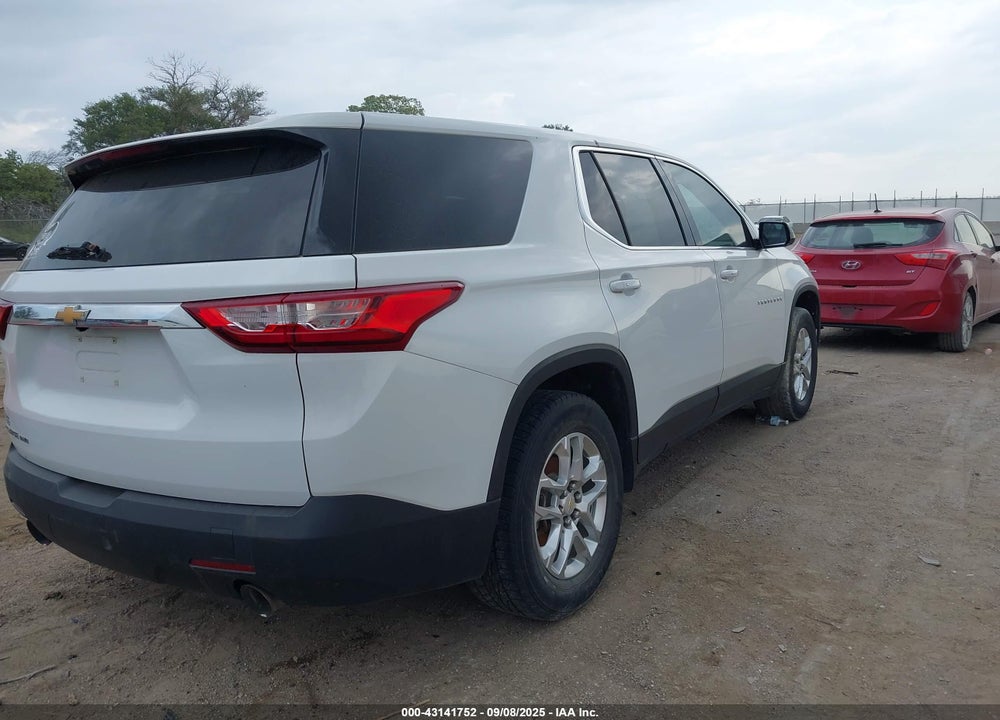 2019 CHEVROLET TRAVERSE LS VIN: 1GNEVFKW7KJ239139
