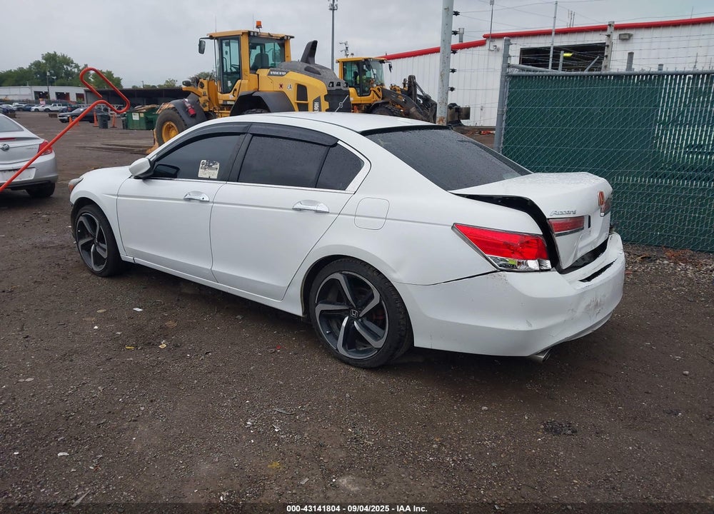 2012 HONDA ACCORD VIN: 1HGCP3F82CA023903