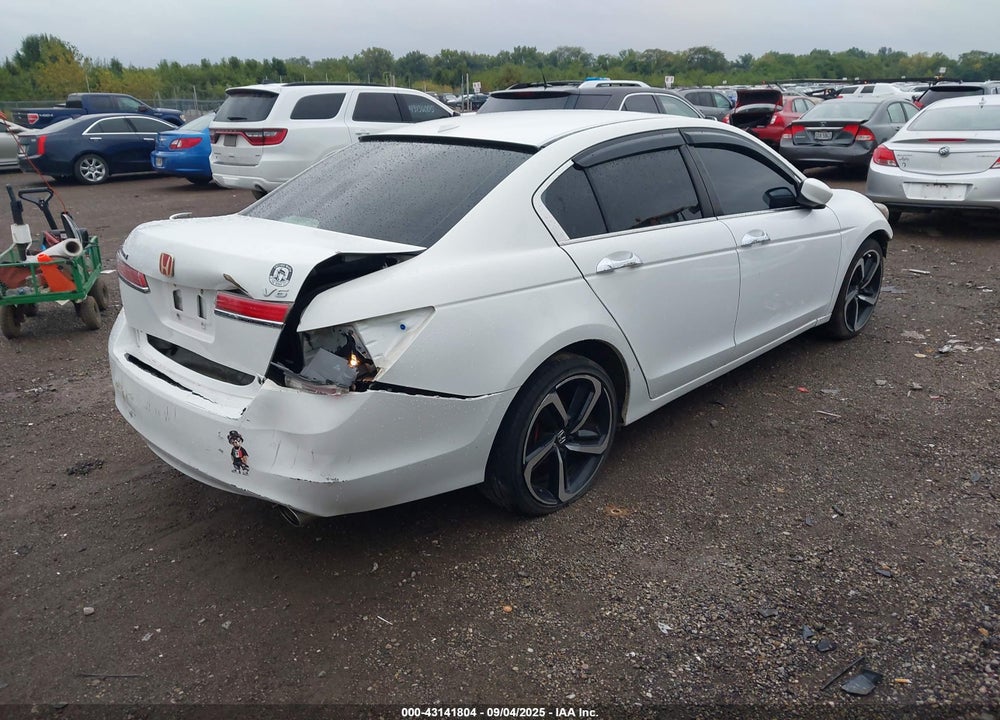 2012 HONDA ACCORD VIN: 1HGCP3F82CA023903