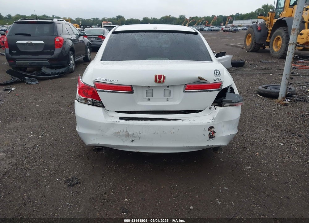 2012 HONDA ACCORD VIN: 1HGCP3F82CA023903
