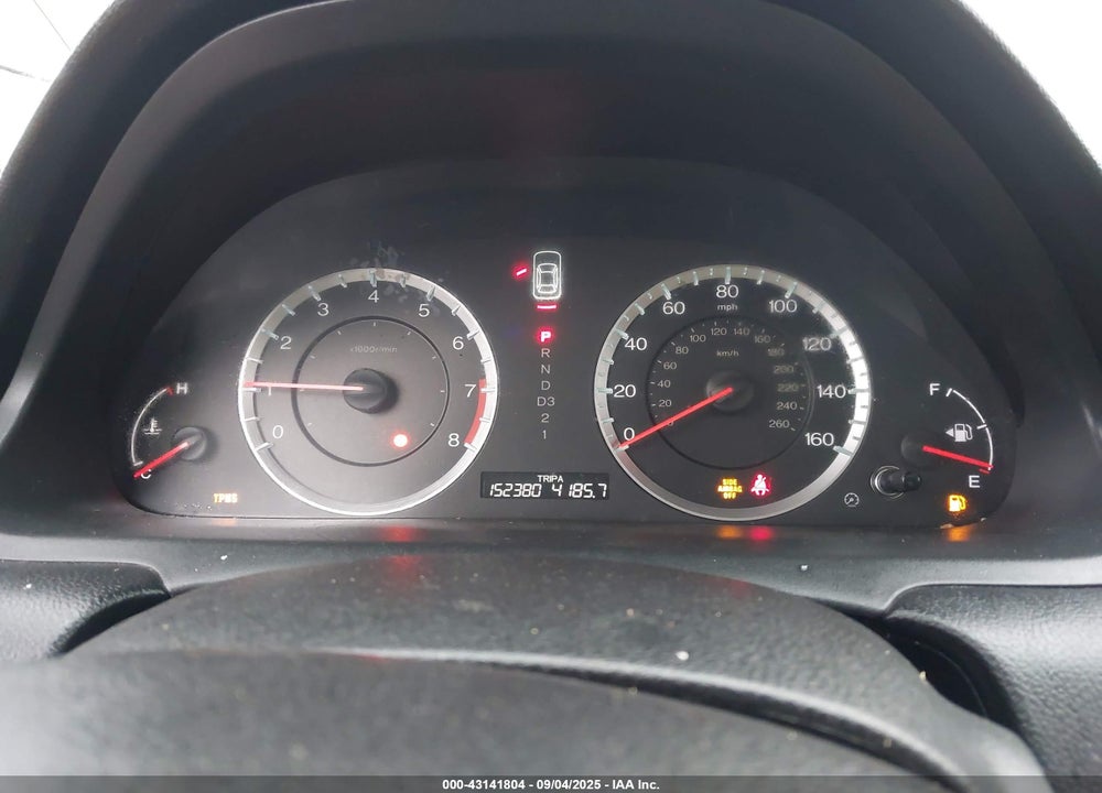 2012 HONDA ACCORD VIN: 1HGCP3F82CA023903