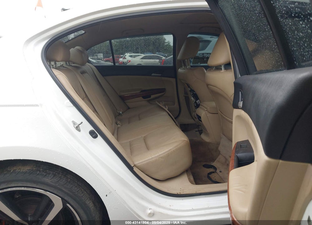 2012 HONDA ACCORD VIN: 1HGCP3F82CA023903