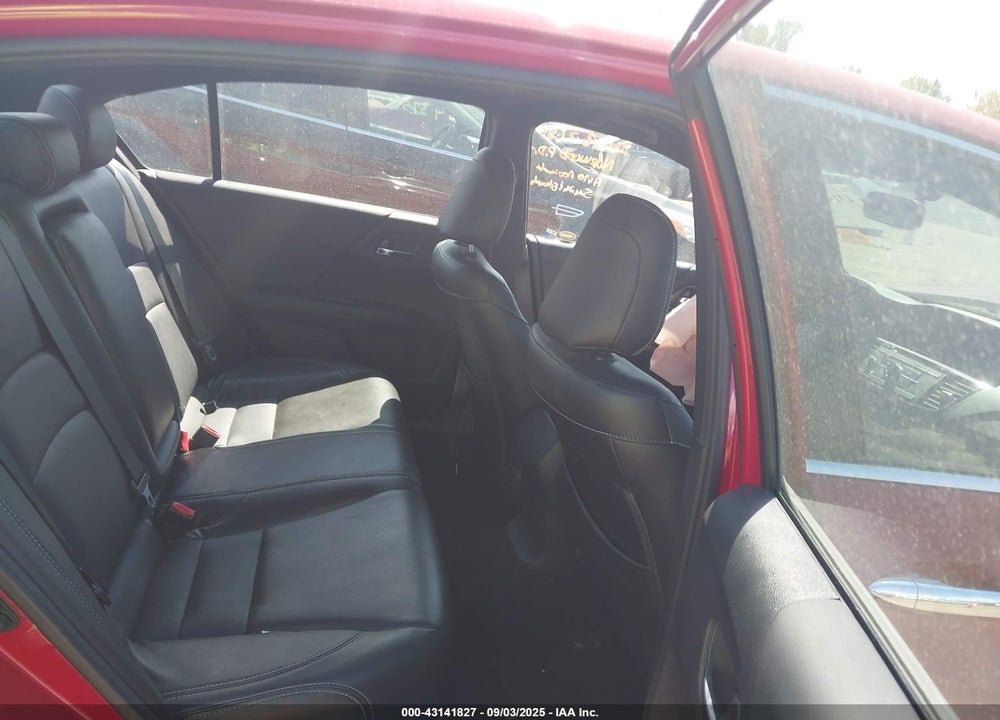 2016 HONDA ACCORD VIN: 1HGCR2F58GA103626