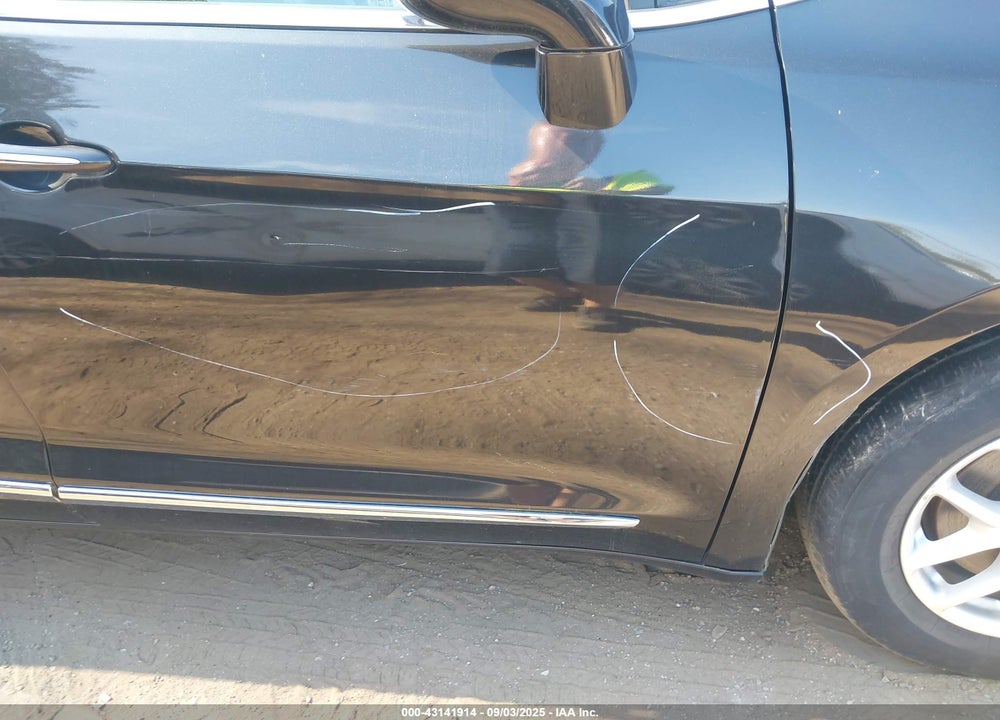 2020 CHRYSLER PACIFICA VIN: 2C4RC1BG6LR271668