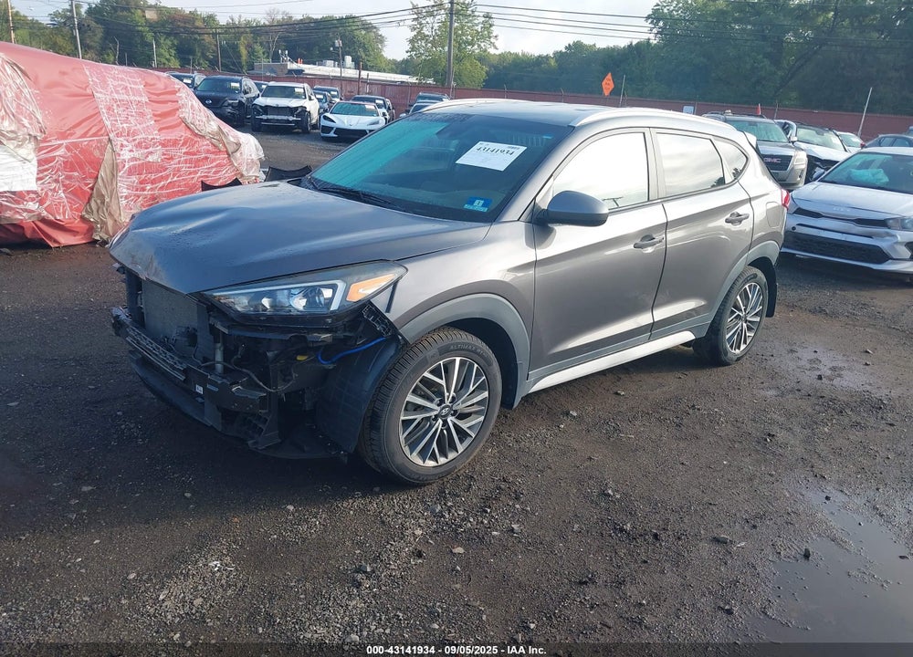 2020 HYUNDAI TUCSON VIN: KM8J3CAL9LU165821