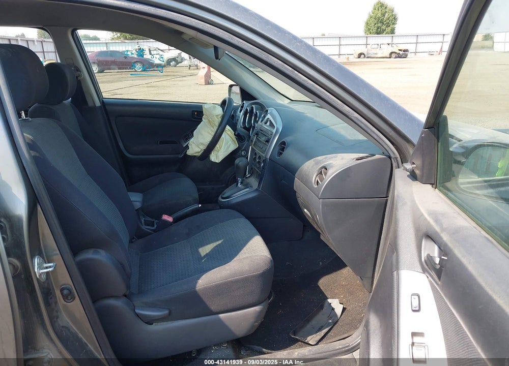 2008 TOYOTA MATRIX VIN: 2T1KR32E58C686773
