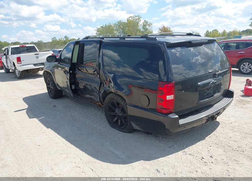 2009 CHEVROLET SUBURBAN 1500 VIN: 1GNFK36329R145158
