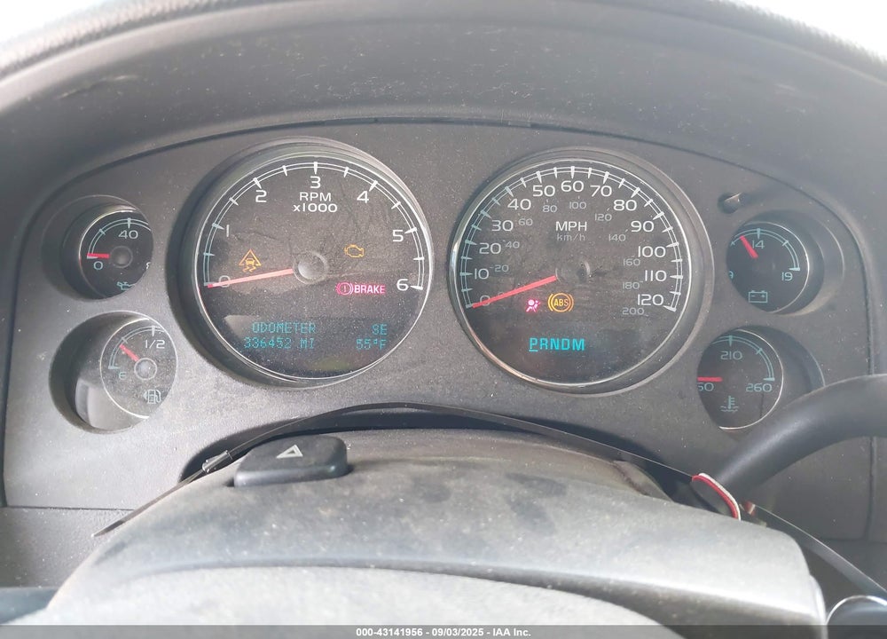 2009 CHEVROLET SUBURBAN 1500 VIN: 1GNFK36329R145158