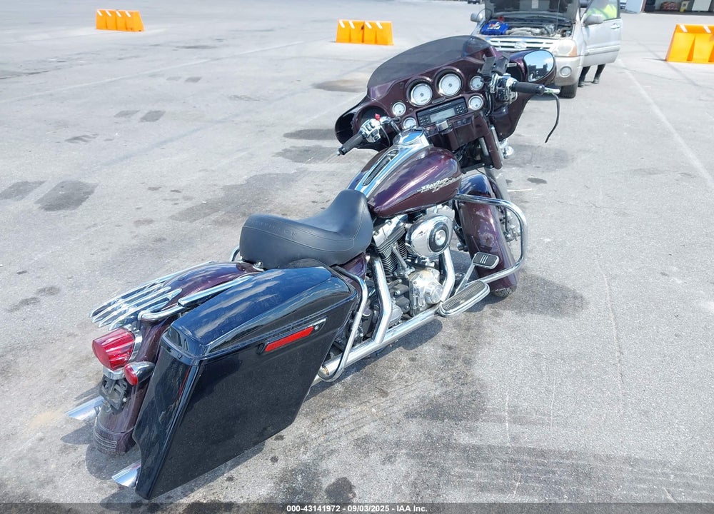 2006 HARLEY-DAVIDSON FLHXI VIN: 1HD1KBW146Y628369