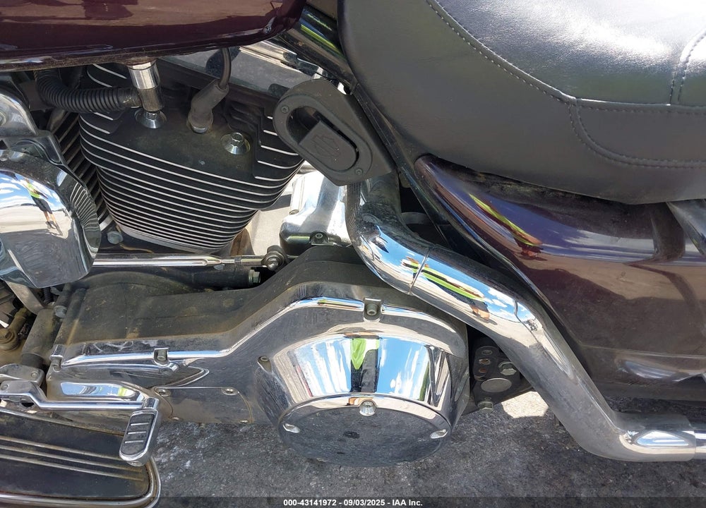 2006 HARLEY-DAVIDSON FLHXI VIN: 1HD1KBW146Y628369