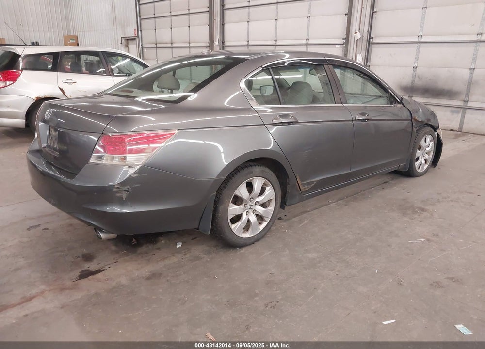 2009 HONDA ACCORD VIN: 1HGCP26879A057516
