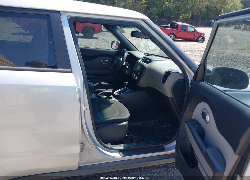 2014 KIA SOUL VIN: KNDJN2A28E7718993