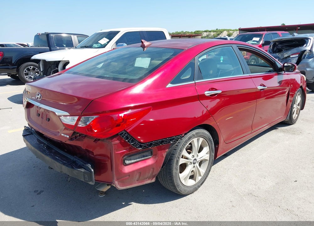 2011 HYUNDAI SONATA VIN: 5NPEC4AC2BH143907