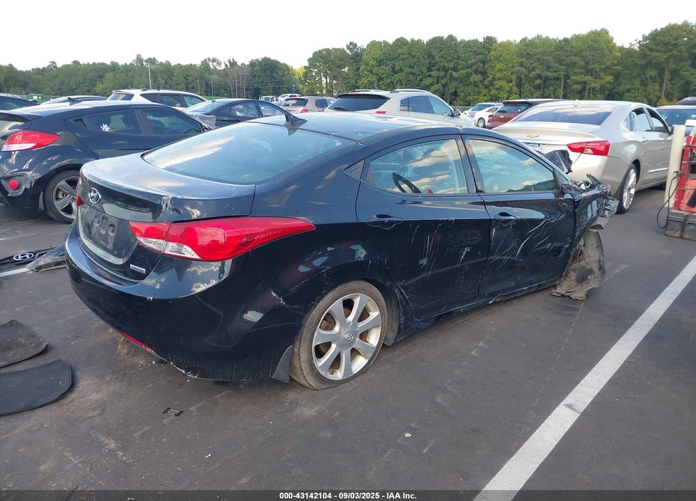 2013 HYUNDAI ELANTRA VIN: 5NPDH4AE9DH251359