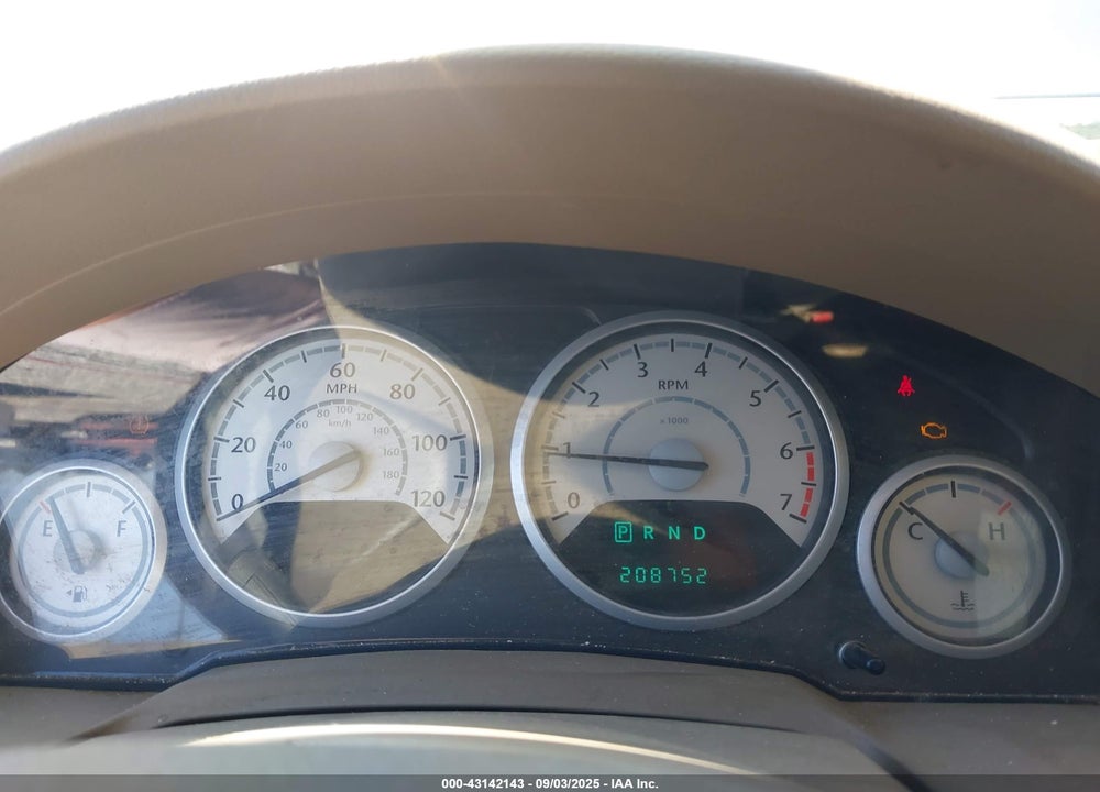 2008 CHRYSLER TOWN & COUNTRY LX VIN: 2A8HR44HX8R844976