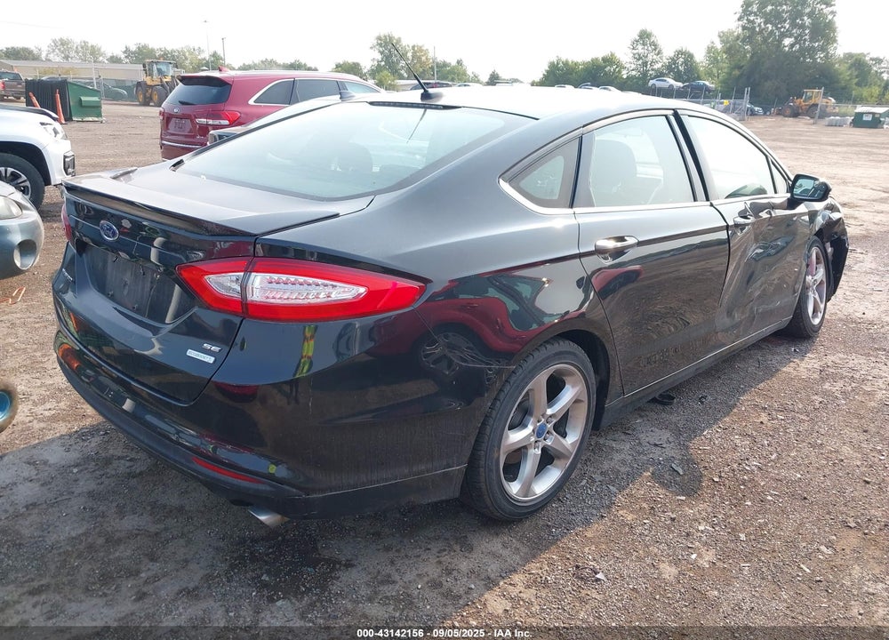 2014 FORD FUSION VIN: 3FA6P0HR0ER232247