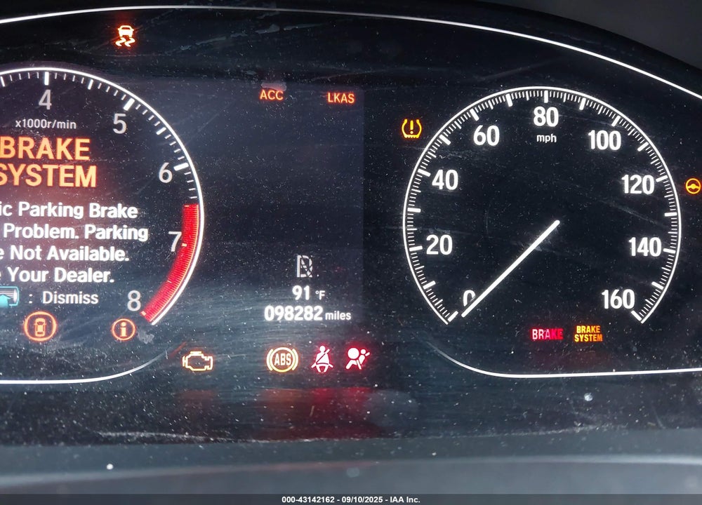 2018 HONDA ACCORD VIN: 1HGCV1F39JA061835