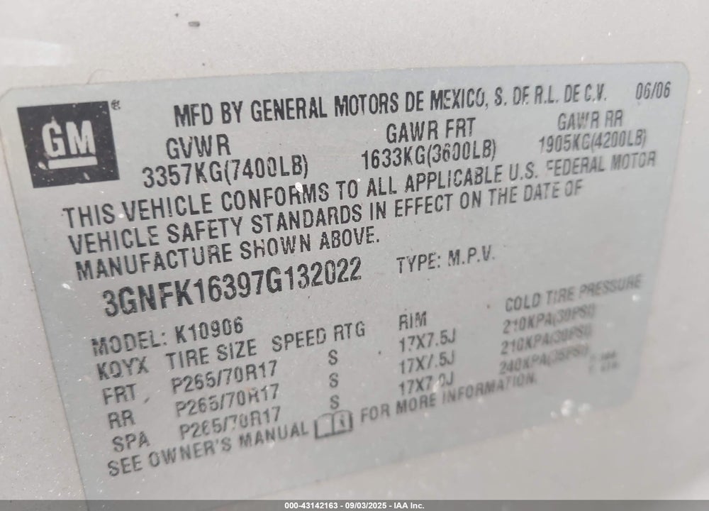 2007 CHEVROLET SUBURBAN 1500 LT VIN: 3GNFK16397G132022