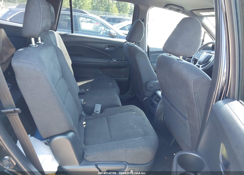2022 HONDA PILOT VIN: 5FNYF6H33NB078865