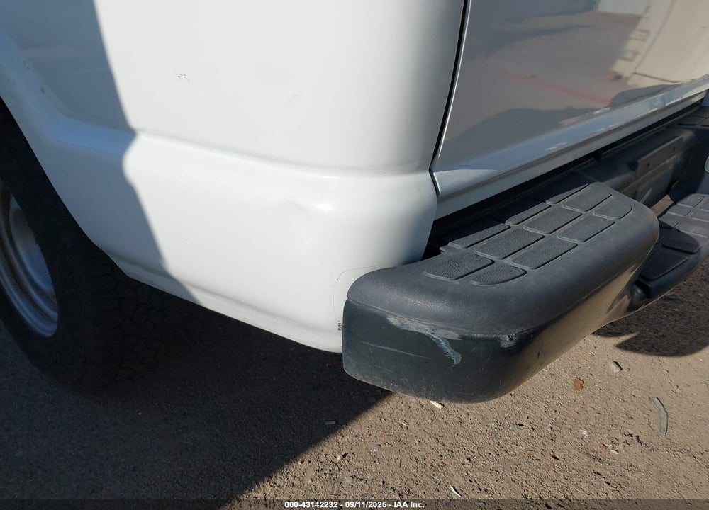 2000 CHEVROLET S-10 VIN: 1GCCS19W1YK297316