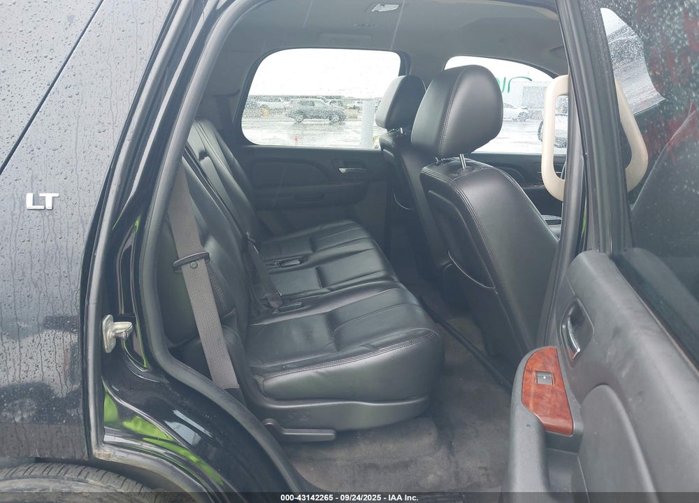 2009 CHEVROLET TAHOE VIN: 1GNFK23029R265143