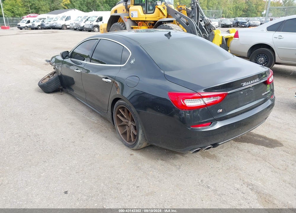 2014 MASERATI QUATTROPORTE VIN: ZAM56RRA8E1109923