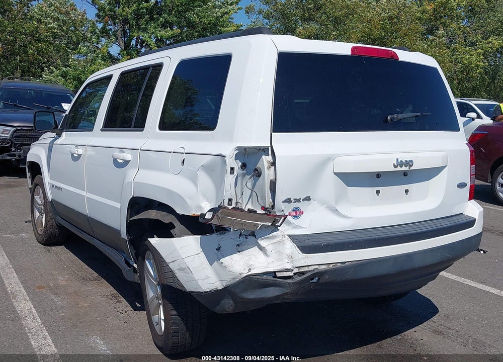 2015 JEEP PATRIOT LATITUDE VIN: 1C4NJRFB5FD239867