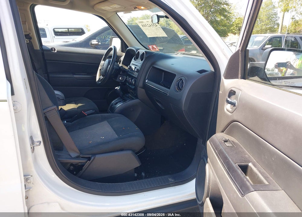 2015 JEEP PATRIOT LATITUDE VIN: 1C4NJRFB5FD239867