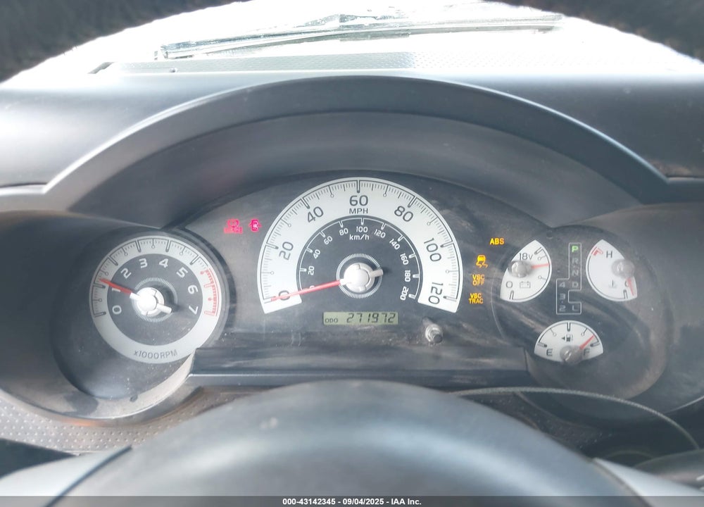 2007 TOYOTA FJ CRUISER VIN: JTEBU11F570055412