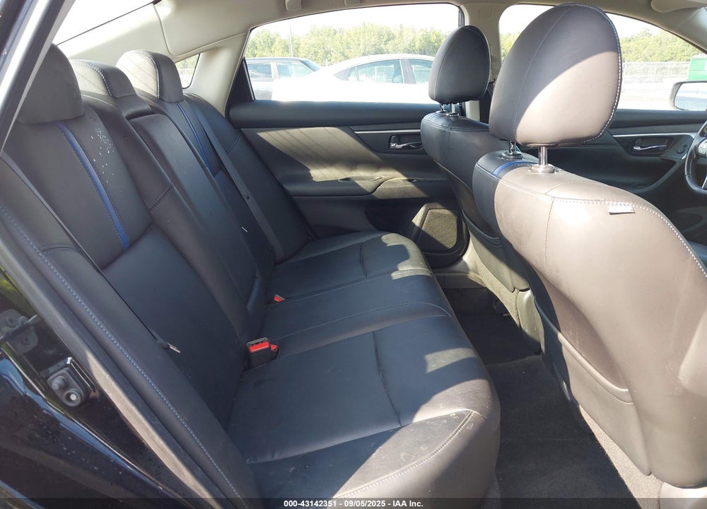 2018 NISSAN ALTIMA VIN: 1N4AL3AP4JC267186