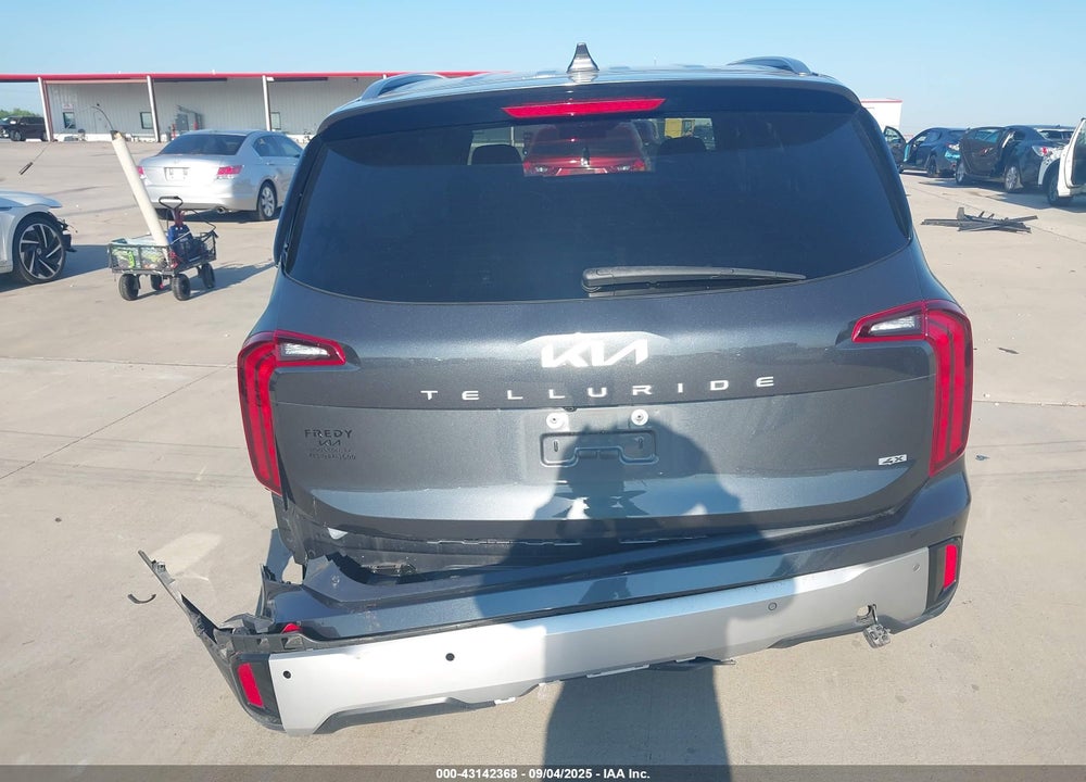 2023 KIA TELLURIDE S VIN: 5XYP6DGC2PG400666
