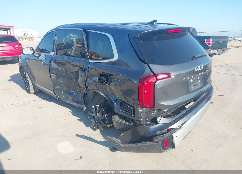 2023 KIA TELLURIDE S VIN: 5XYP6DGC2PG400666