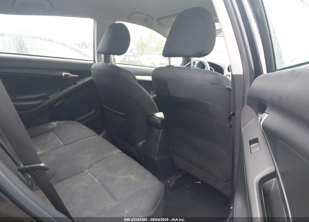 2010 TOYOTA MATRIX VIN: 2T1KU4EE6AC197692