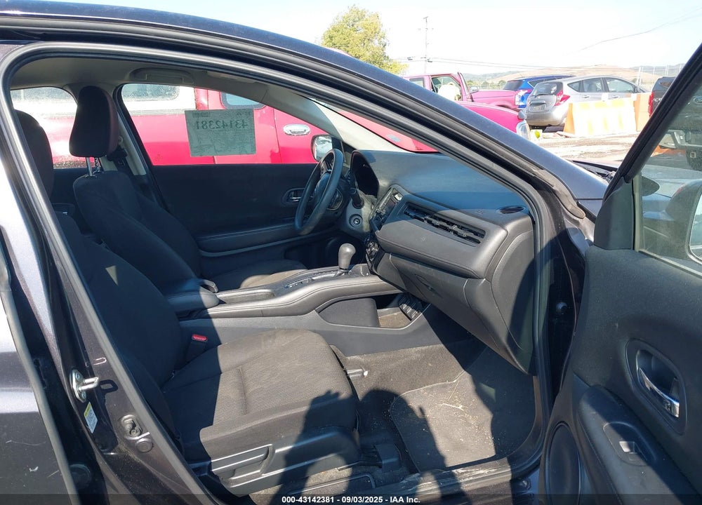2016 HONDA HR-V VIN: 3CZRU6H31GM742261