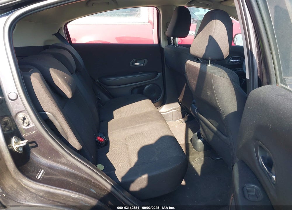 2016 HONDA HR-V VIN: 3CZRU6H31GM742261