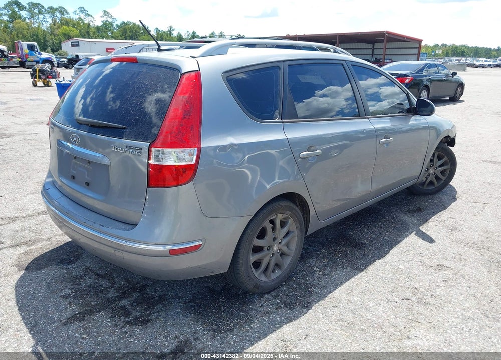 2012 HYUNDAI ELANTRA VIN: KMHDC8AE3CU155720