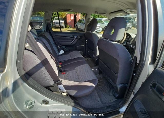 2004 TOYOTA RAV4 VIN: JTEHD20V440006965