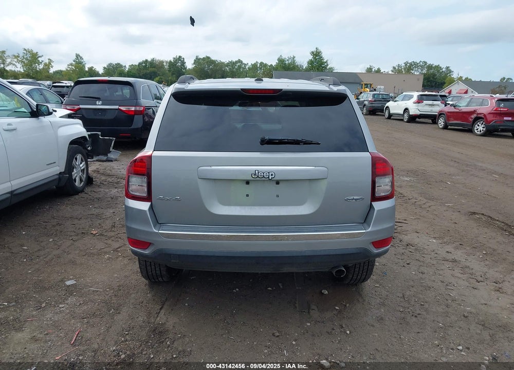 2016 JEEP COMPASS VIN: 1C4NJDEB7GD730317