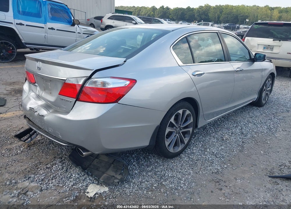 2014 HONDA ACCORD VIN: 1HGCR2F52EA142239