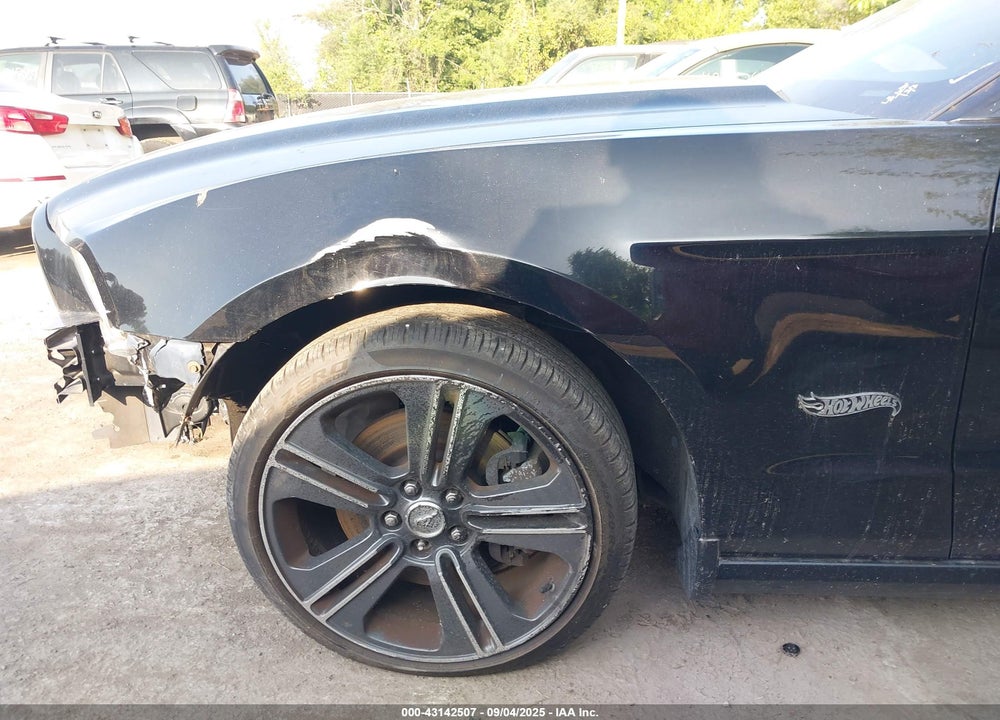 2013 FORD MUSTANG V6 VIN: 1ZVBP8AM0D5200693