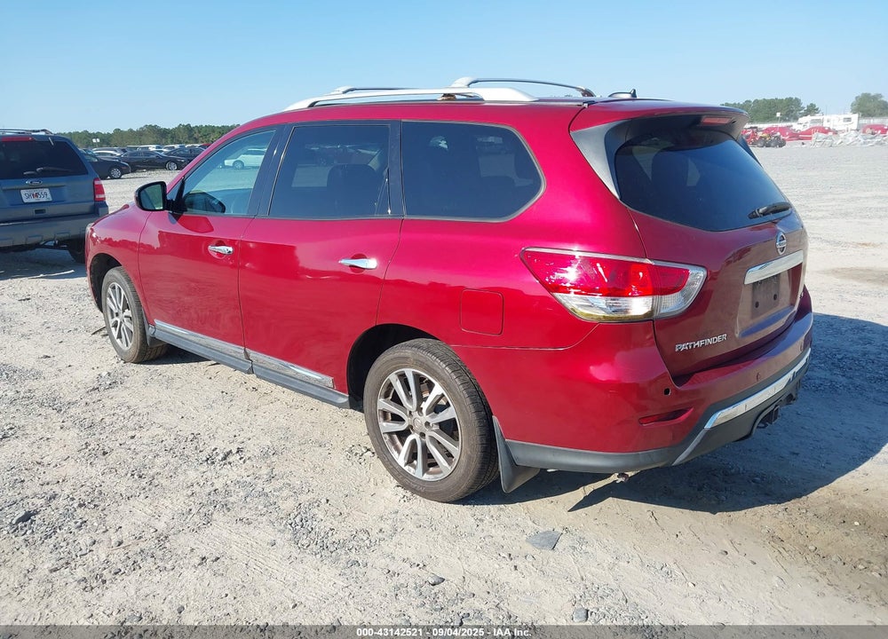 2013 NISSAN PATHFINDER SL VIN: 5N1AR2MN0DC602411