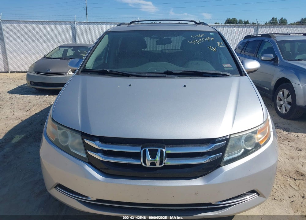 2015 HONDA ODYSSEY VIN: 5FNRL5H6XFB101920