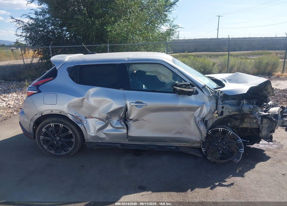 2015 NISSAN JUKE VIN: JN8AF5MV2FT563777