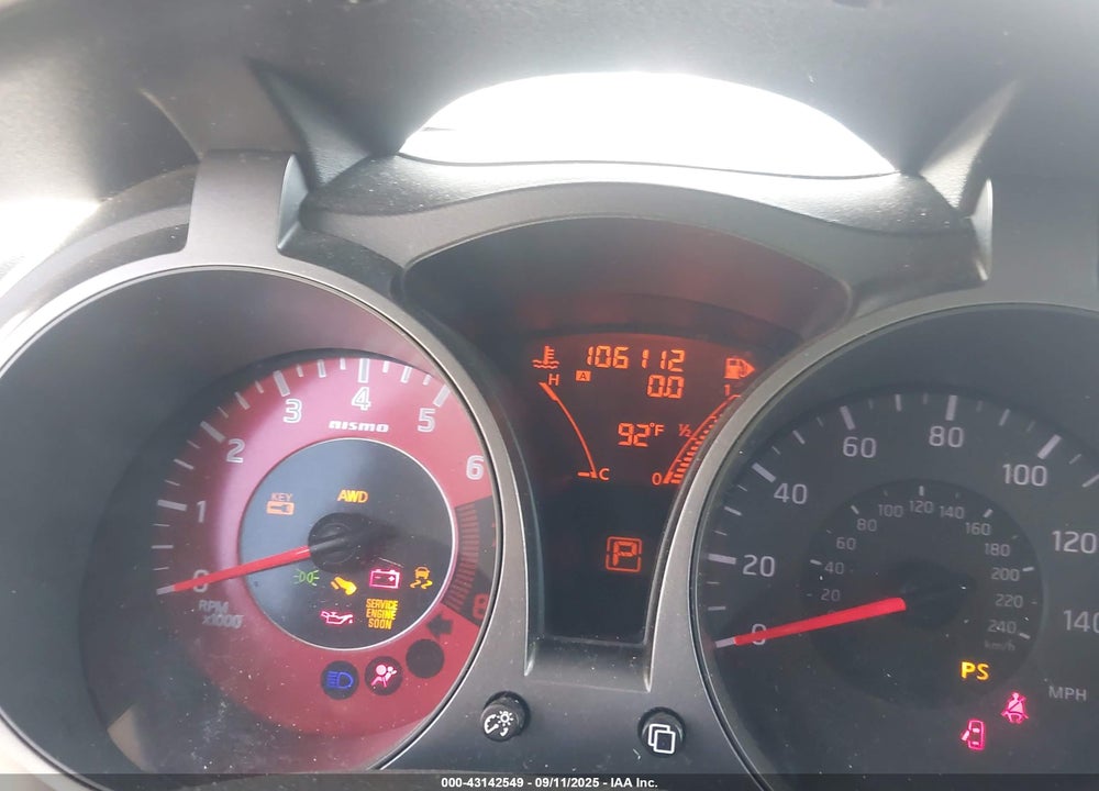 2015 NISSAN JUKE VIN: JN8AF5MV2FT563777