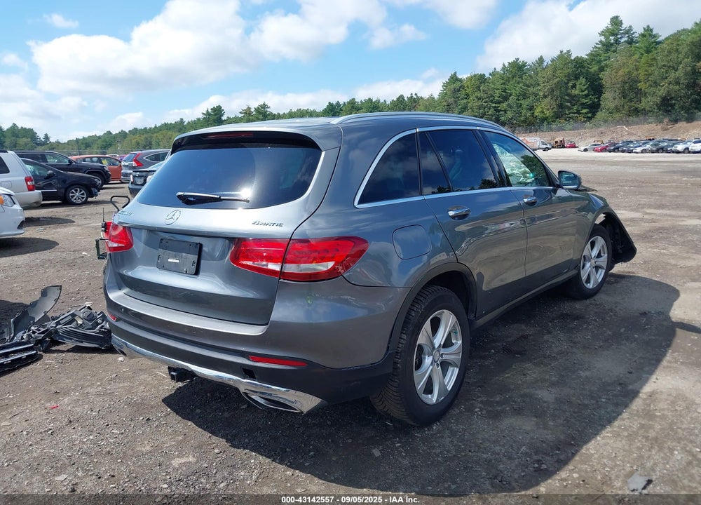 2017 MERCEDES-BENZ GLC CLASS VIN: WDC0G4KB3HF145926