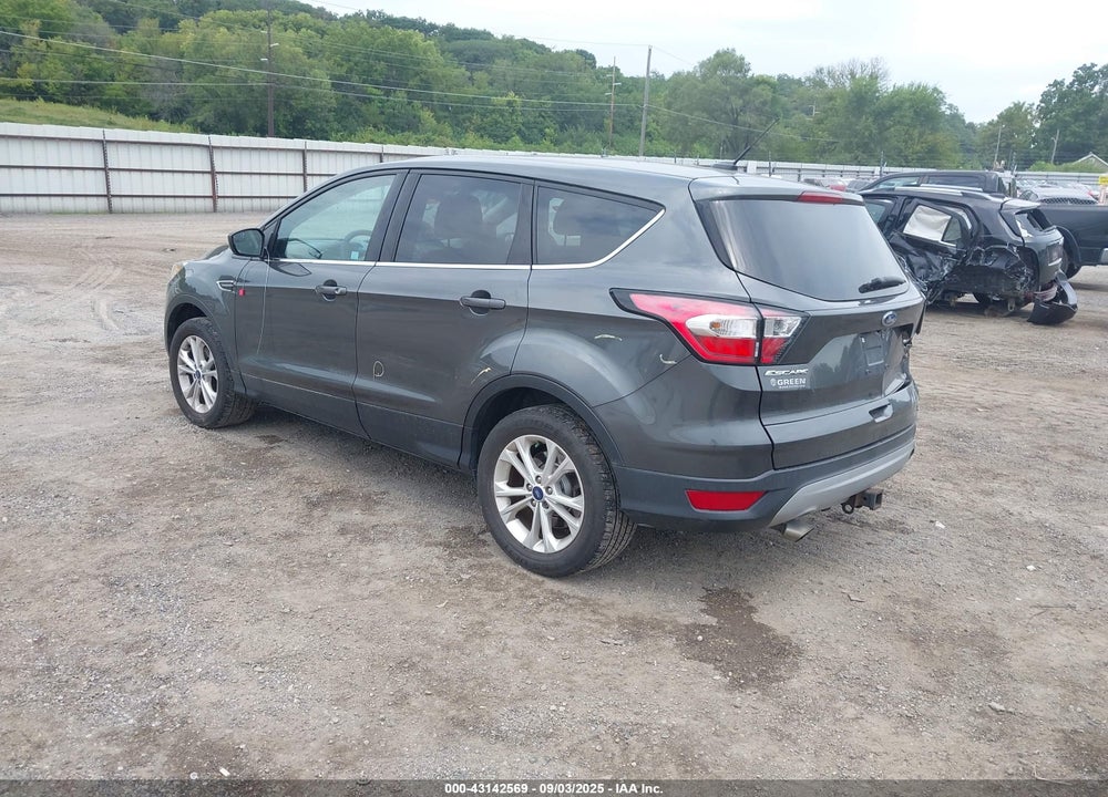 2017 FORD ESCAPE SE VIN: 1FMCU9G92HUE96171