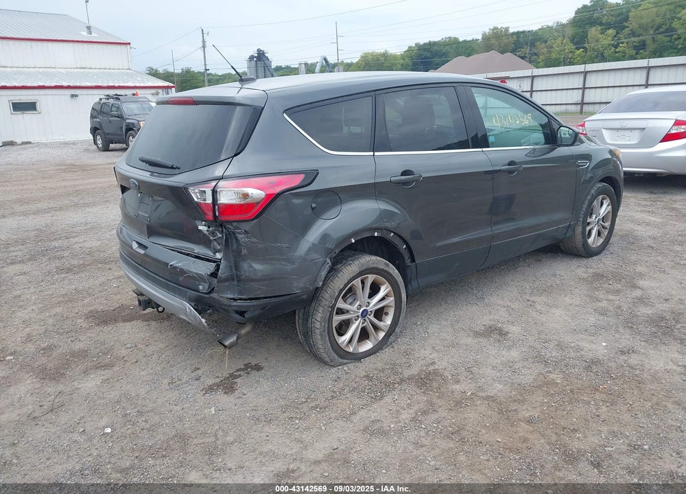 2017 FORD ESCAPE SE VIN: 1FMCU9G92HUE96171
